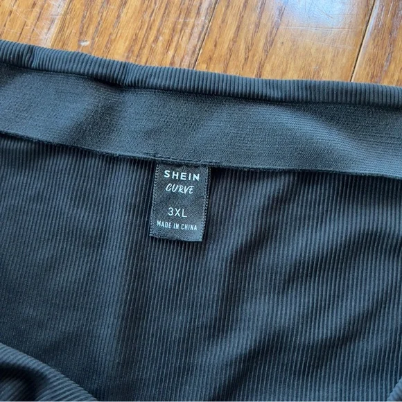 NEW SHEIN 2 Piece Set - Picture 4 of 5